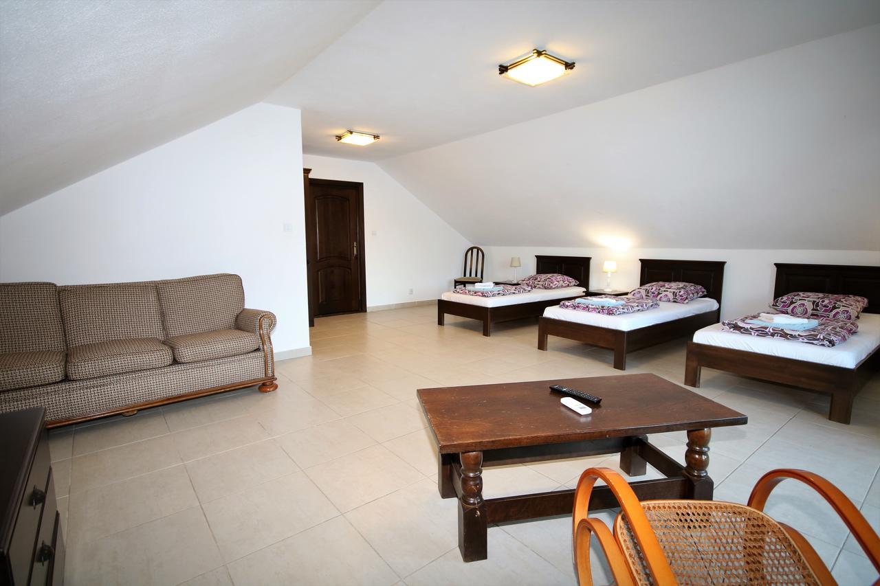 Vila Golful Dunarii Dubova Esterno foto
