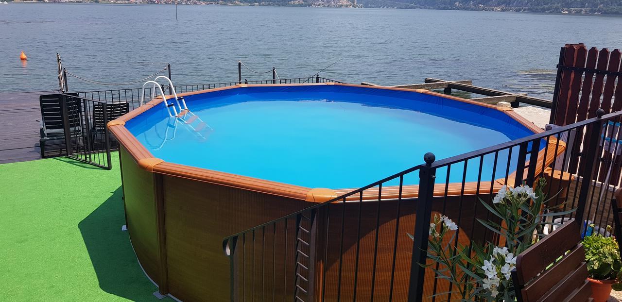 Vila Golful Dunarii Dubova Esterno foto